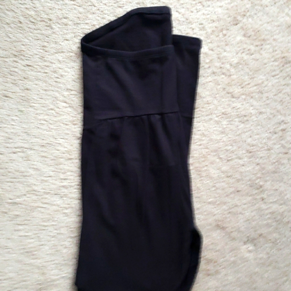 A: glow maternity leggings